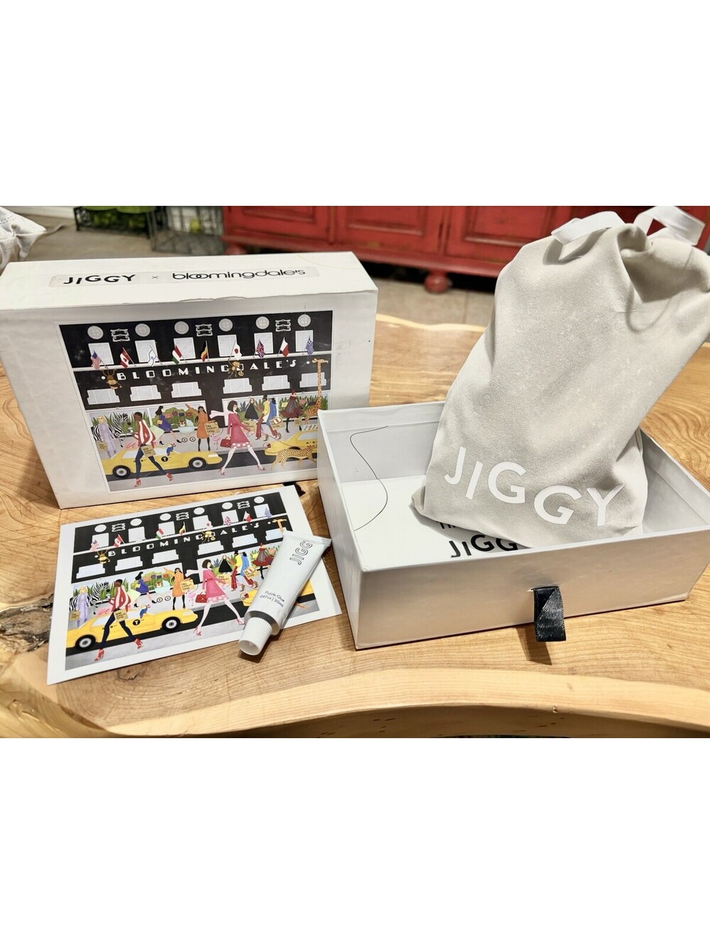 JIGGY Jigsaw Puzzle 500 Pcs JIGGY × Bloomingdale's collaboration puzzle NEW